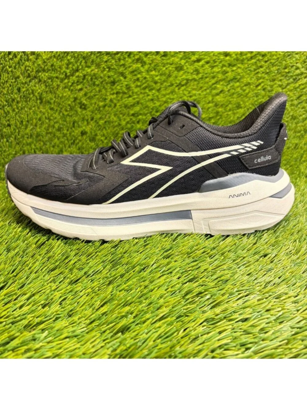 Diadora Cellula Mens Size 10.5 Black White Running Walking Shoes Sneakers